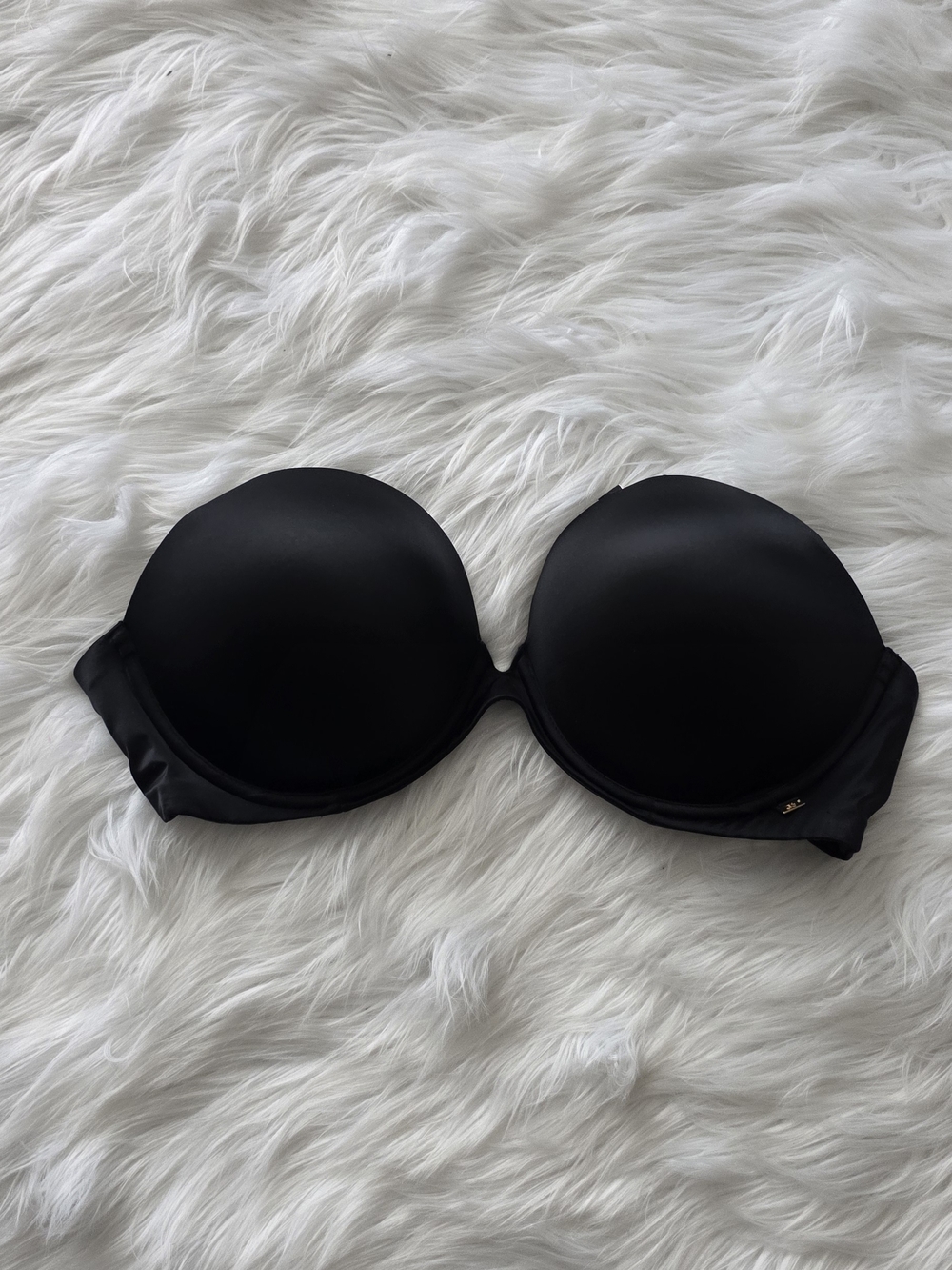 Victoria's Secret Very Srxy Strapless  Bra 36d